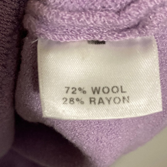St. John Knit Lavender Purple Sleeveless Sweater Tank Top Size Small, Wool Blend - Picture 6 of 7